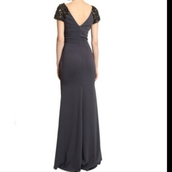 Bagley Mishka Embellished Sequin Beaded Cap Sleeve Gown V Neck V Back Size 8 - Picture 13 of 13